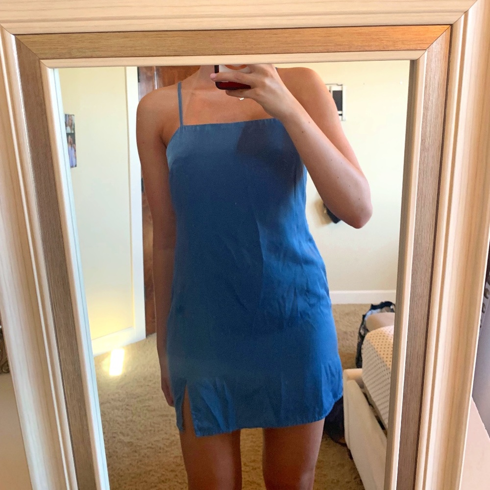 URBAN OUTFITTERS SILK DRESS